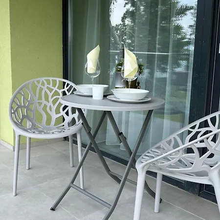 Dingi 105 Apartament